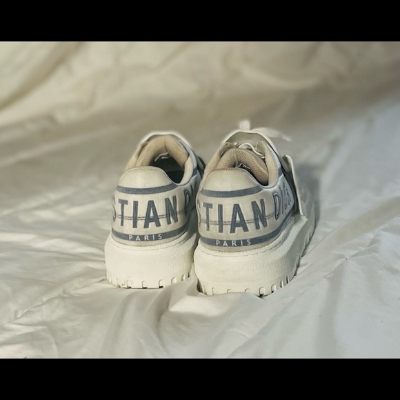 DIOR ID SNEAKERS - Picture 4 of 10